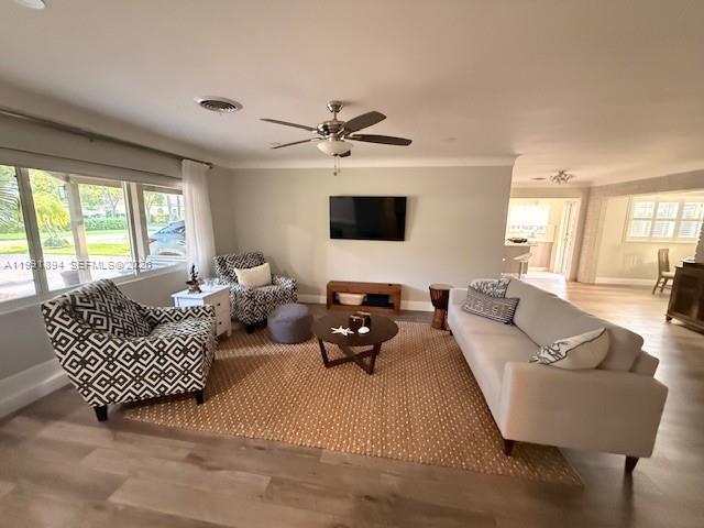 Building Photo - 2675 NE 8th St