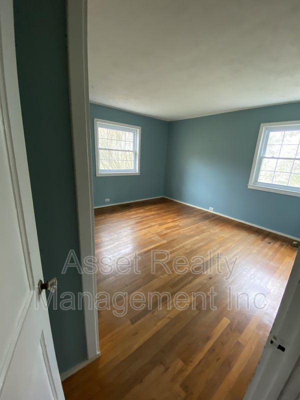 Building Photo - 109 Norris Ln