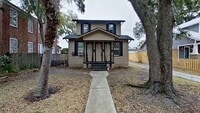 Building Photo - Palm Avenue Triplex