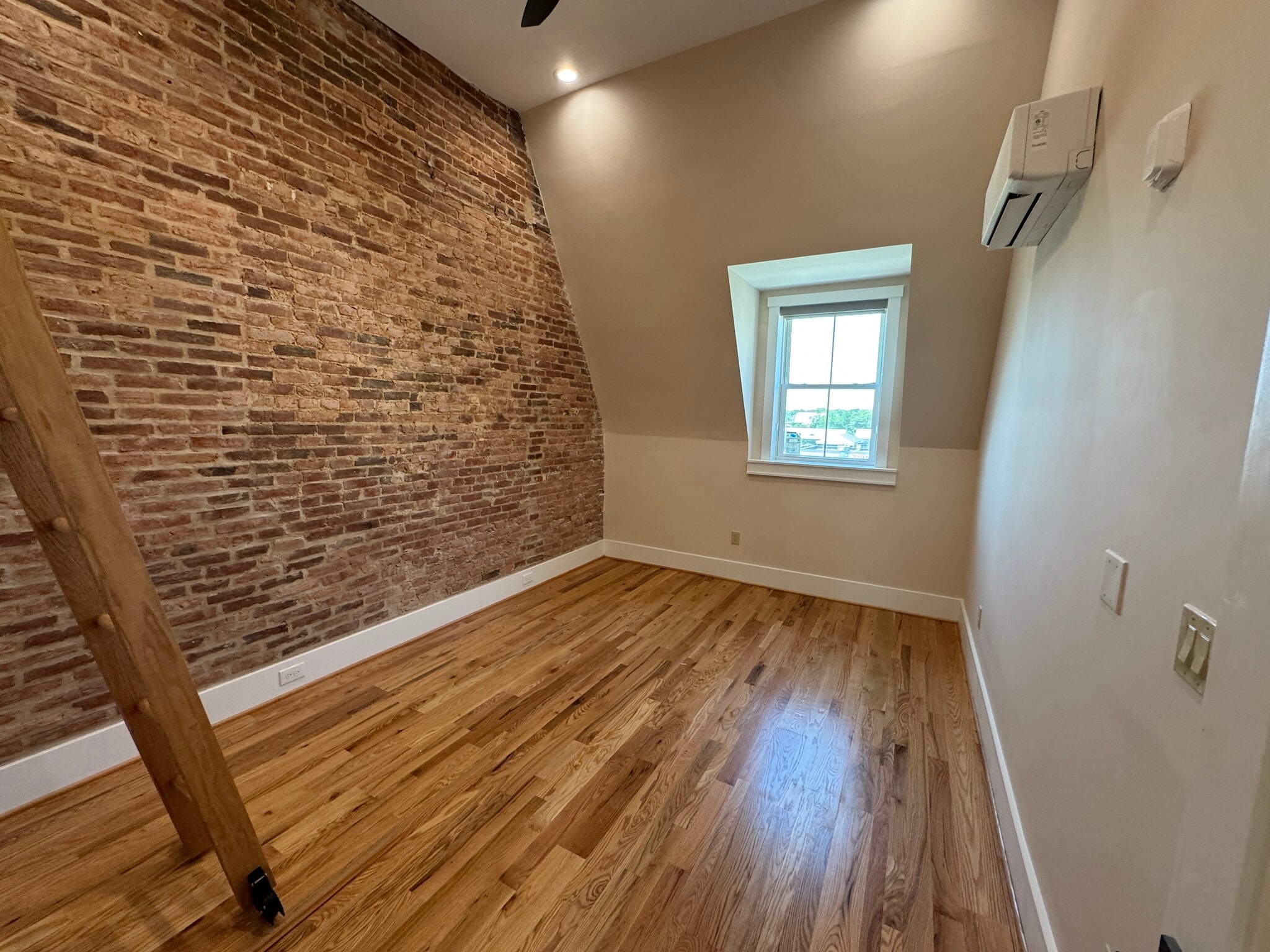 Bedroom 1 - 2031 Maryland Ave
