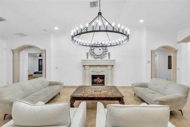 Building Photo - 6300 SW 190th Ave