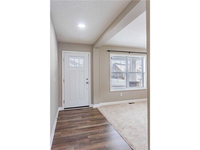 Building Photo - 143X Nutmeg Cir