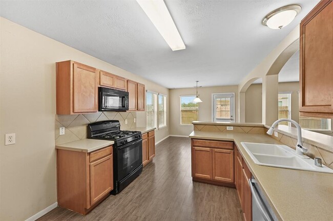 Building Photo - 8342 Loetsch Ridge Way