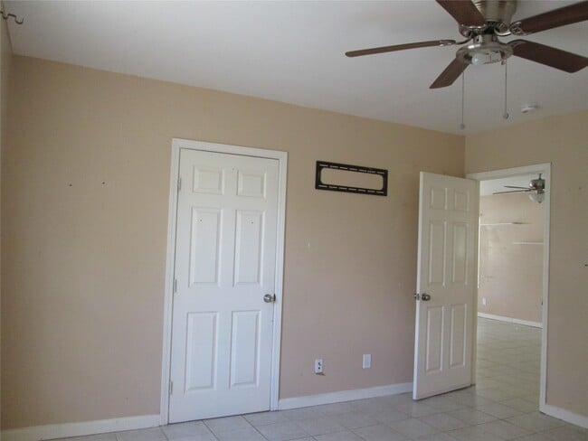 Building Photo - 4416 FM 2218 Rd