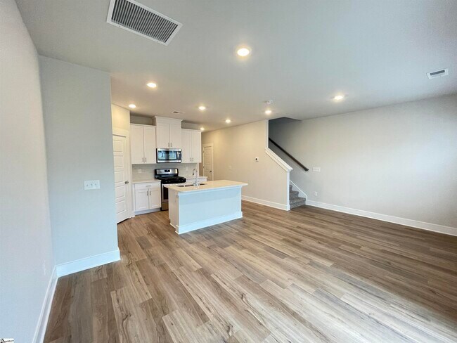 Building Photo - 34 Beachley Pl