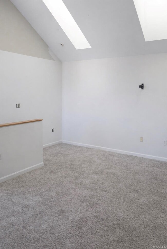 Building Photo - 54 Crystal Hill Dr