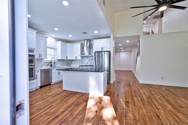 Building Photo - 17907 Pelican Way Rd