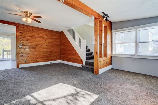 Building Photo - 304 Zuber Rd