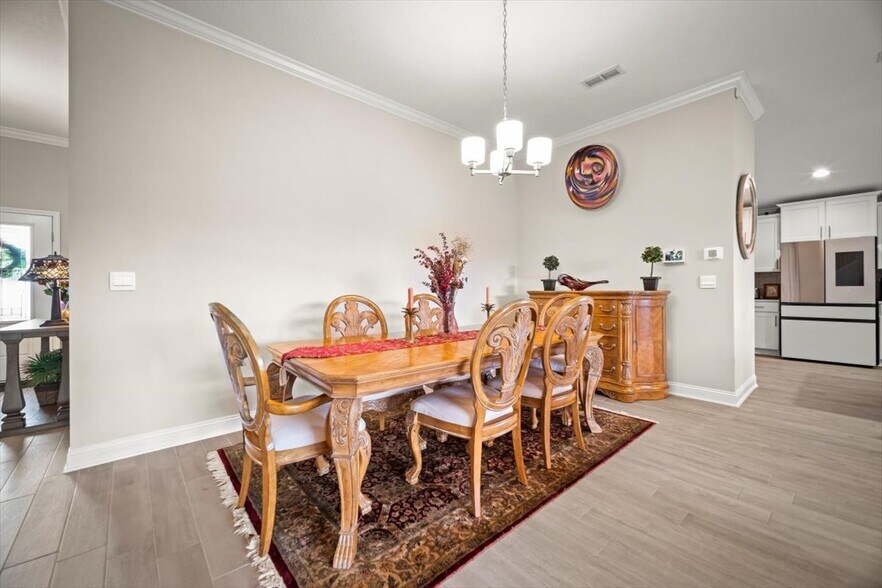 Building Photo - 2941 Oak Stream Dr