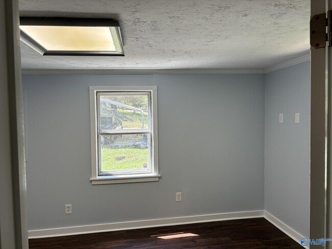 Building Photo - 14286 Williams Rd