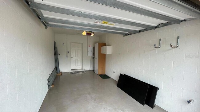 Building Photo - 7324 Skybird Rd