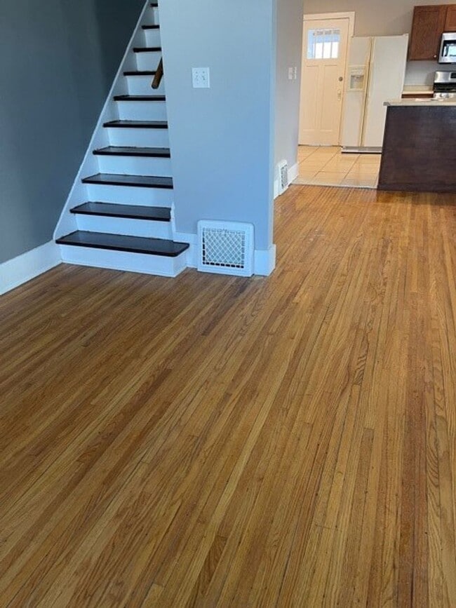 Building Photo - 2919 Jones St