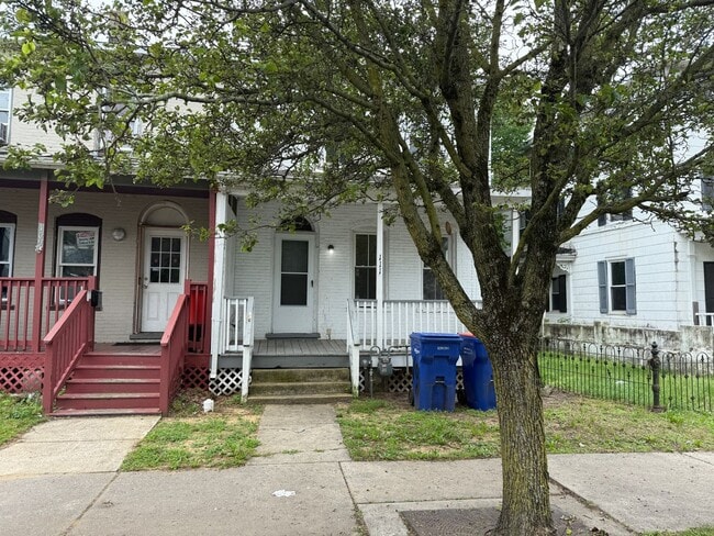 Building Photo - Spacious 2 Bedroom Home FOR RENT in Millvi...
