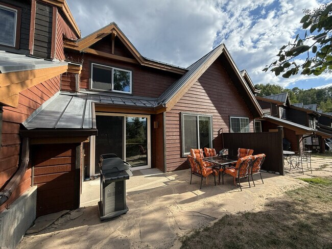 Building Photo - 51 Campbell Pl