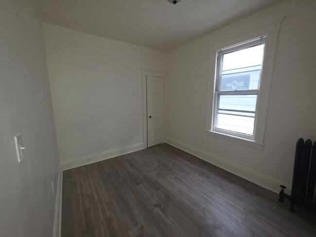 Building Photo - 45 Neptune Ave