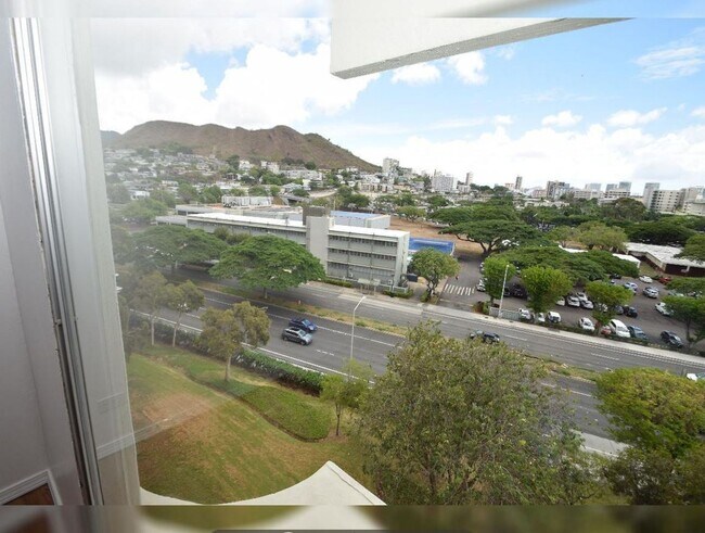 Building Photo - Queen Emma Gardens – 1-Bedroom Apartment f...