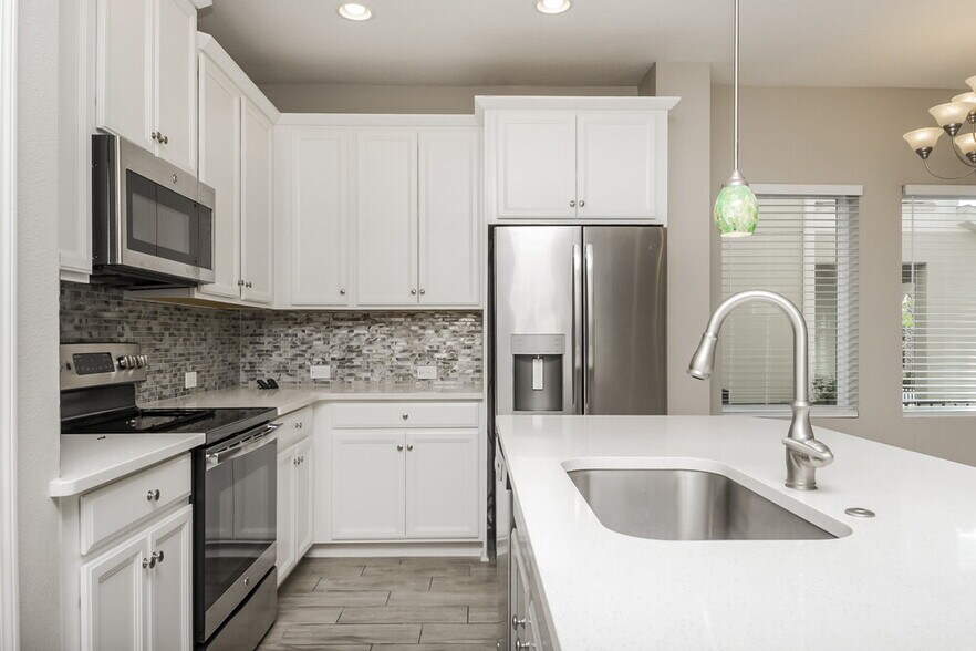 Building Photo - 4617 Tampico Wy