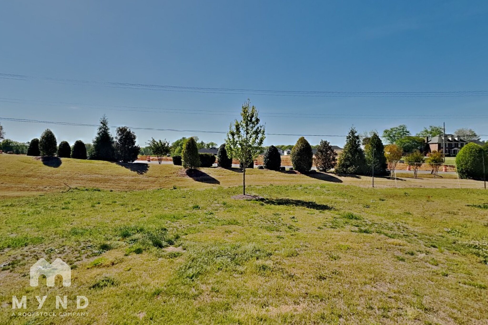 Building Photo - 354 Rayland St