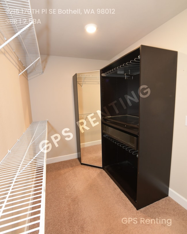 Building Photo - 3215 170th Pl SE