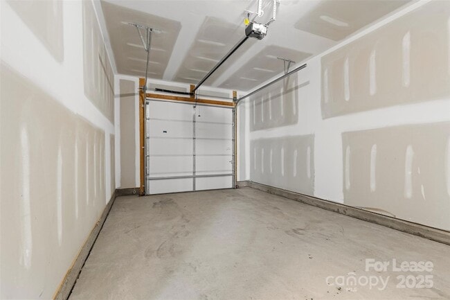 Building Photo - 144 Briana Marie Way