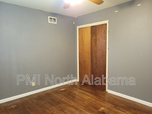 Building Photo - 3503 Crestmore Cir NW