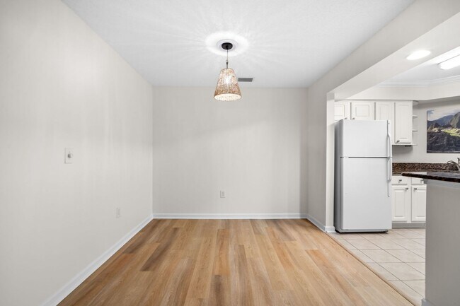 Building Photo - H36/G101