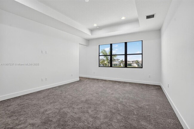 Building Photo - 8215 Crystal Downs Ave