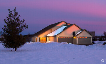Building Photo - 786 Wilfred Rd