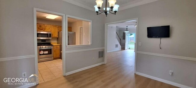 Building Photo - 3529 Mt Vernon Cir