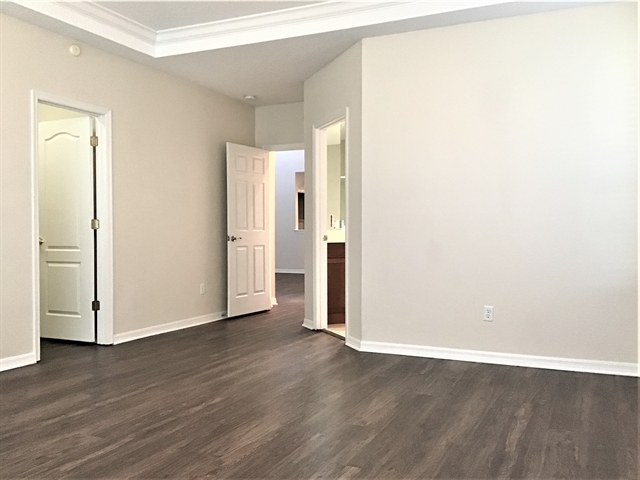 Building Photo - 12627 Lake Sawyer Dr