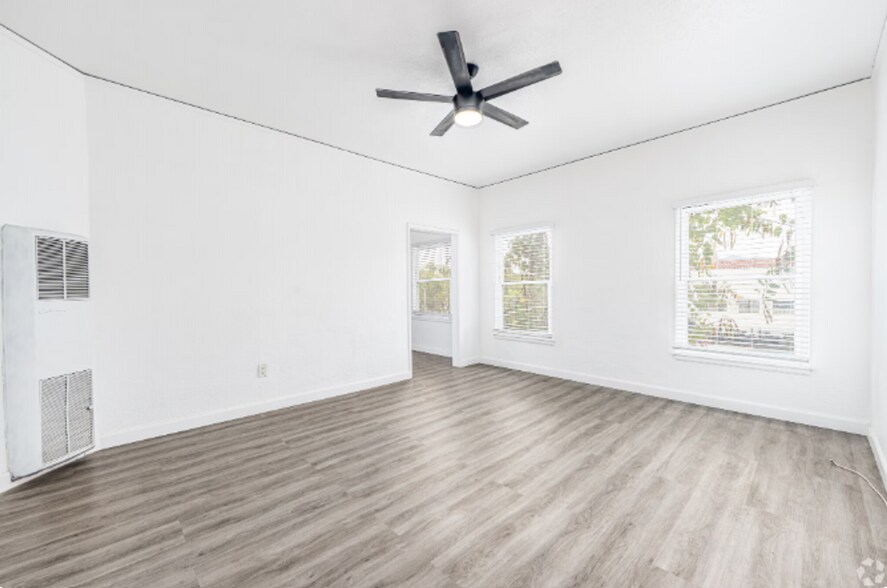 Interior Photo - Chateau Lily - Chateau Lily LLC
