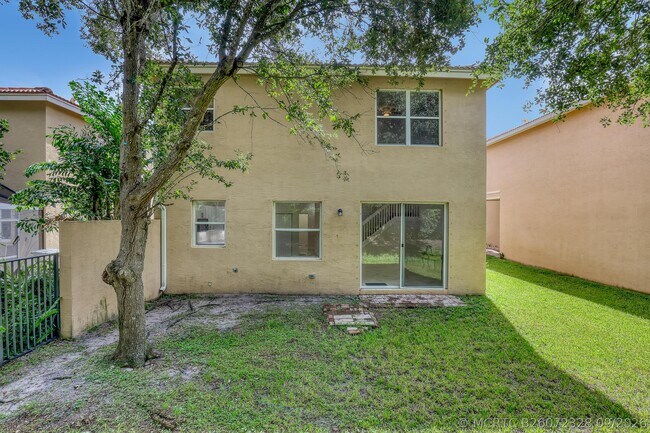 Building Photo - 10585 Cocobolo Way