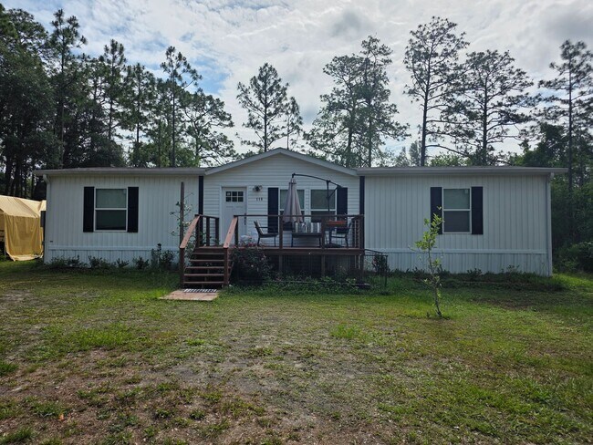 Primary Photo - 116 Long Leaf Dr