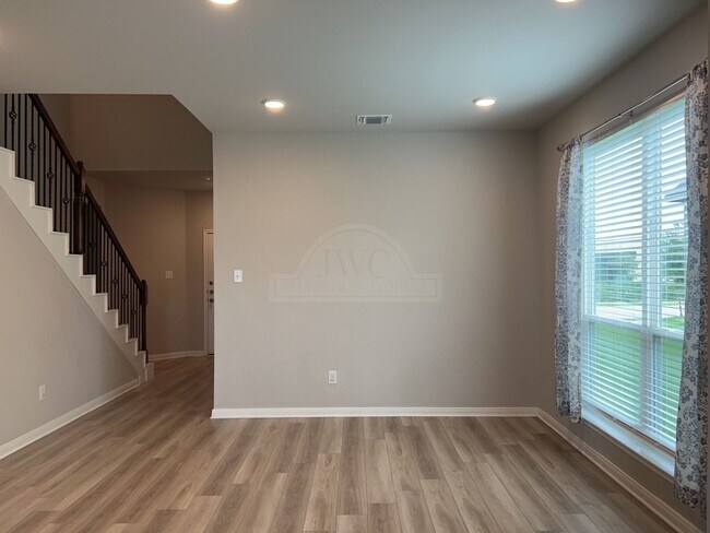 Building Photo - 6702 McGregor Lp
