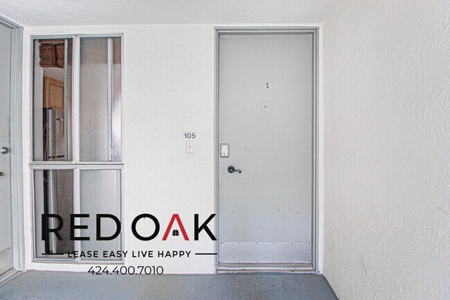 Building Photo - 1033 3rd St
