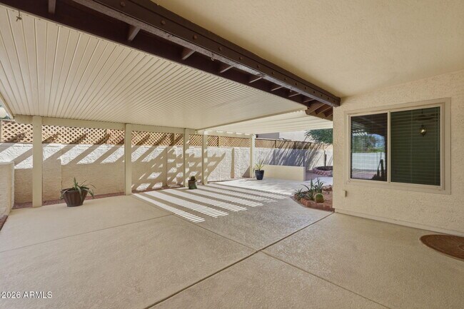 Building Photo - 1365 N Diane Cir