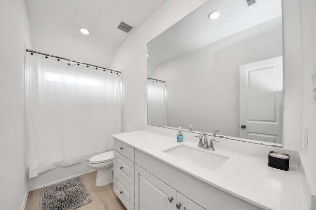 Building Photo - 309 Violet Crown Ln