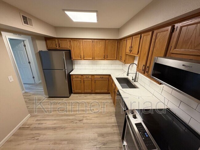 Building Photo - 19112 Northridge Dr