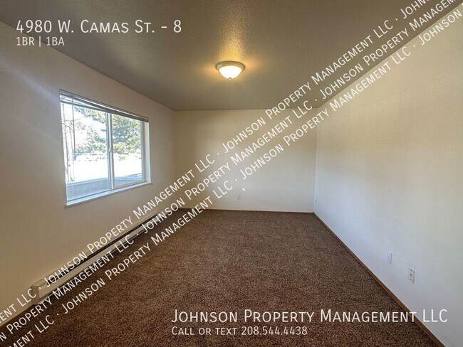 Building Photo - 4980 W Camas St