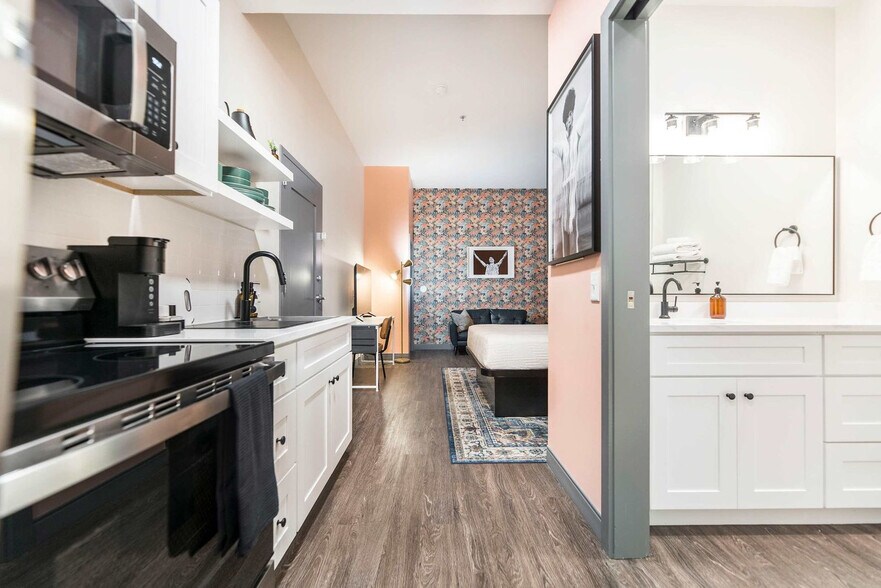 Building Photo - 520 Martin Luther King Jr Blvd