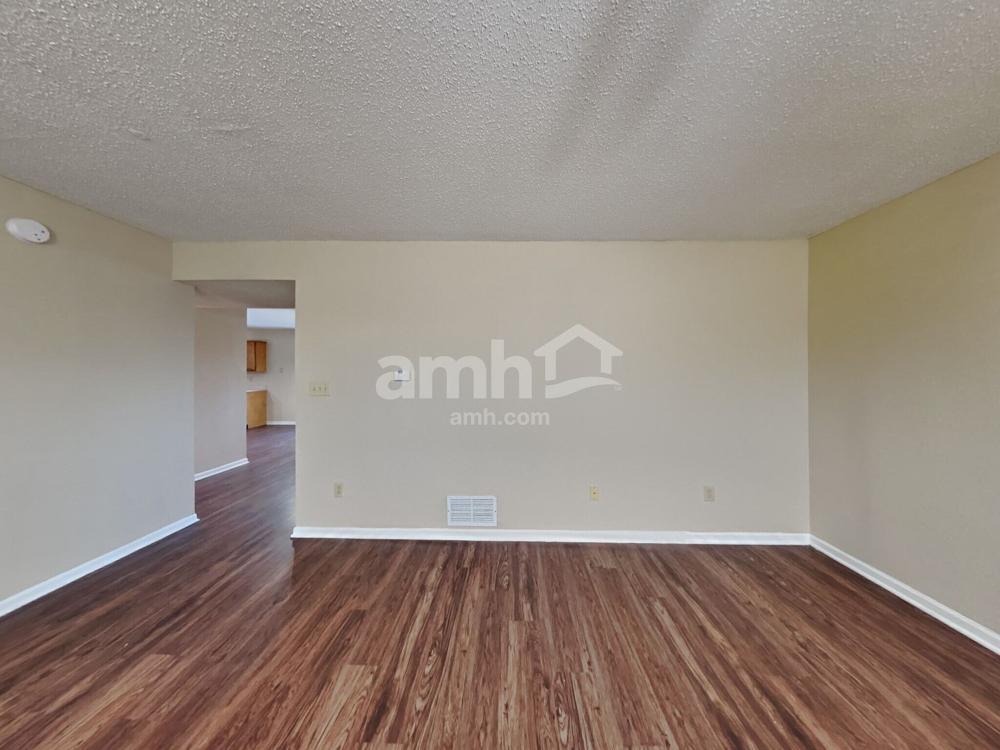 Building Photo - 7411 Cordova Dr