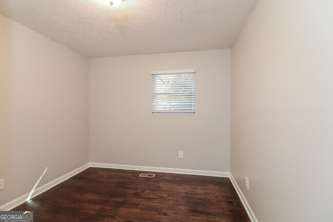 Building Photo - 8590 Andy Mountain Ct