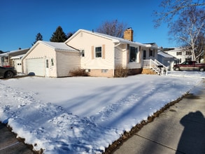 Building Photo - 1319 S 1st Ave