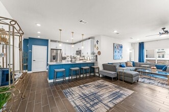 Building Photo - 6804 Westview Dr