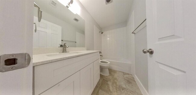 Building Photo - 1513 Camp Craft Rd