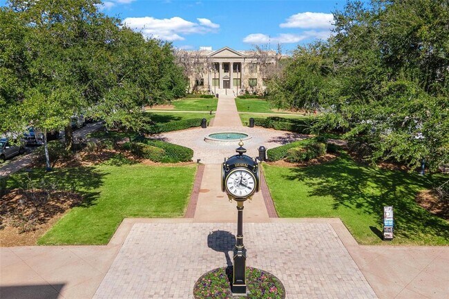 Building Photo - 206 W Main St