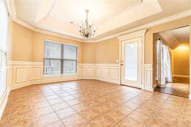 Building Photo - 1151 Torbay Trce