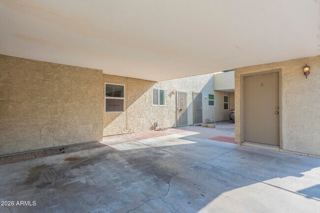 Building Photo - 3119 N 38th St