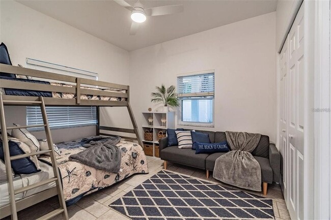 Building Photo - 1828 Sunrise Blvd