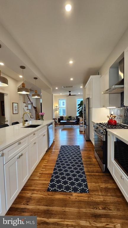Building Photo - 3206 Warder St NW